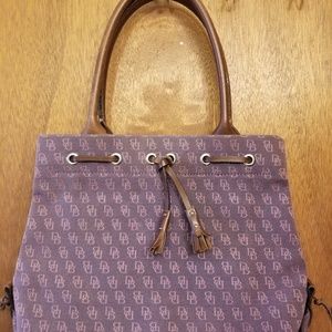 Dooney &Bourke purse